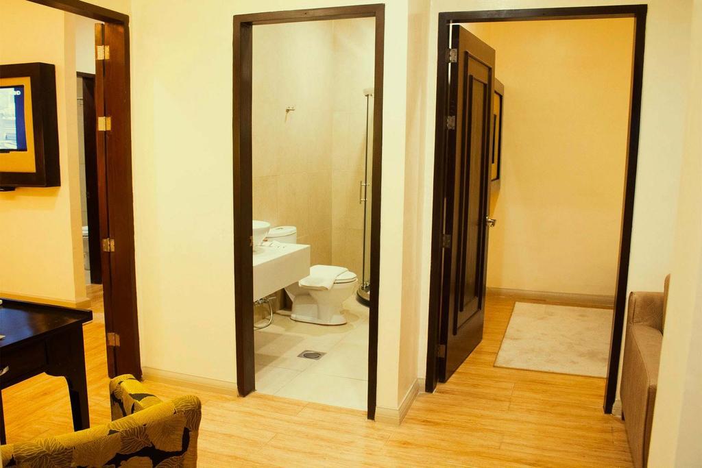 Palm Grass Hotel Cebu Exterior photo